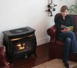 Duluth Forge Dual Fuel Ventless Gas Stove – 26,000 BTU, Remote Control, Gloss Black Finish – Model# FDSR25-GF - Image 5